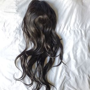 Wavy Soft Black Ponytail
